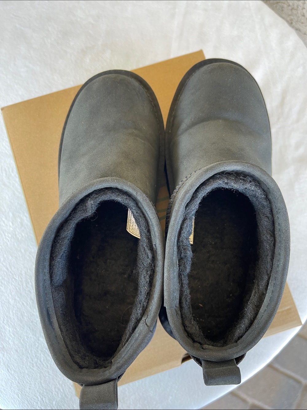 BEARPAW Retro Super Shorty Black Platform Boots Size 8 Vegan - Picture 4 of 4